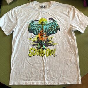 Scooby-Doo Graphic T-Shirt